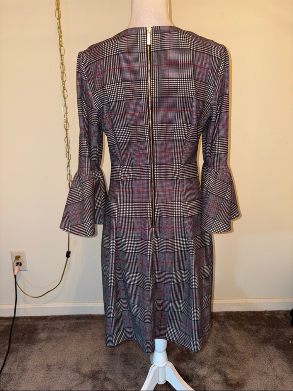 Calvin Klein plaid houndstooth round neck 3/4 length bell sleeve midi dress - Picture 6 of 9